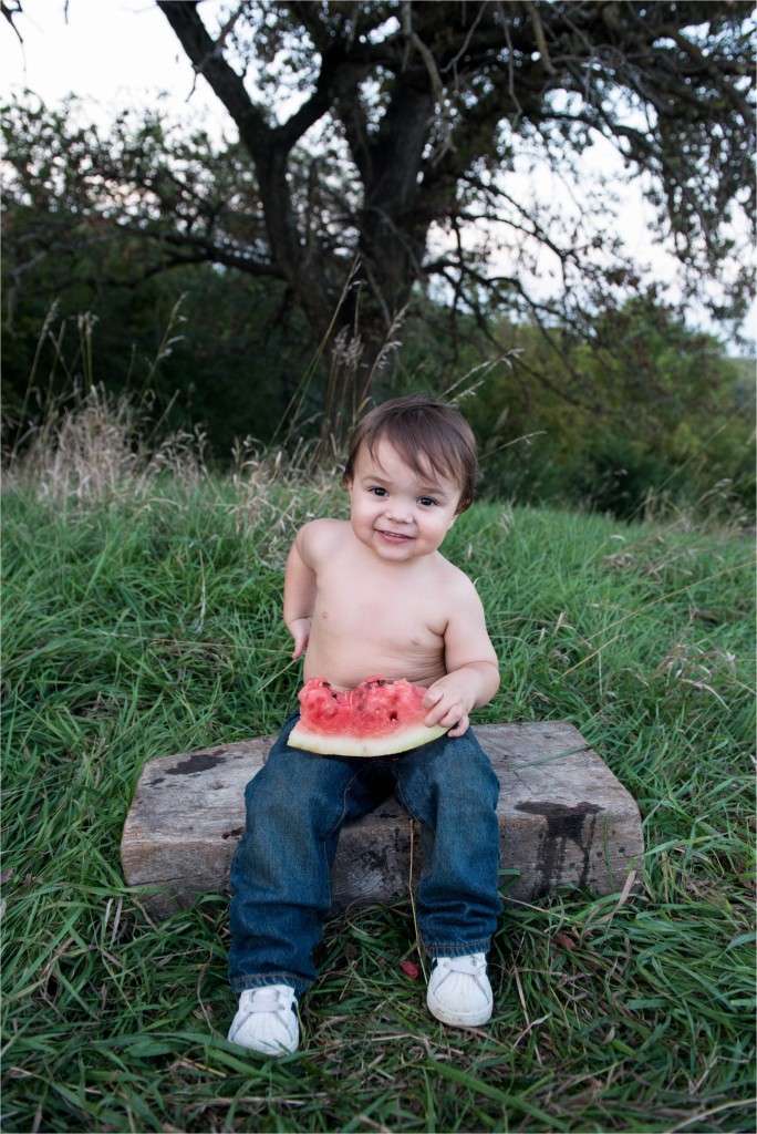 Nebraska Family Photographer Watermelon_0340